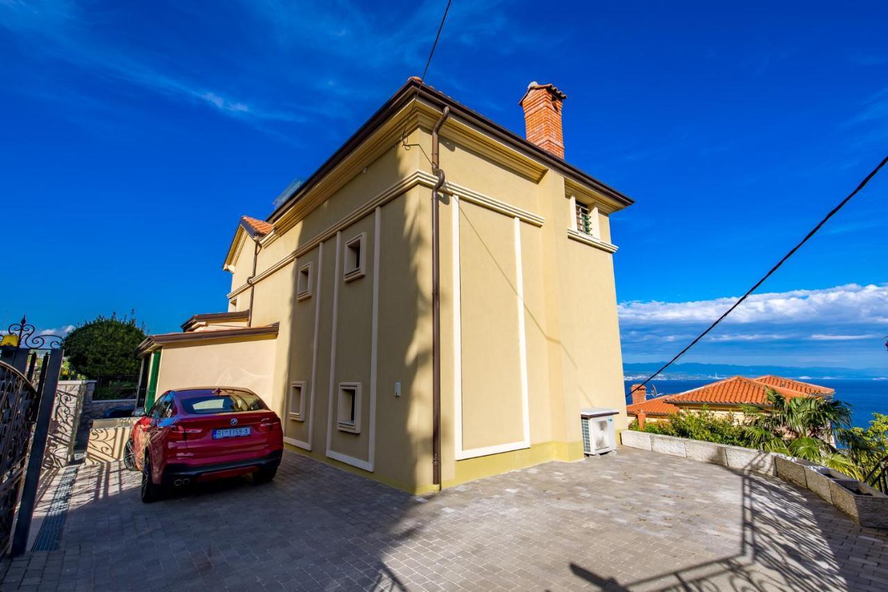 Lux Apartmani Opatija Exterior photo